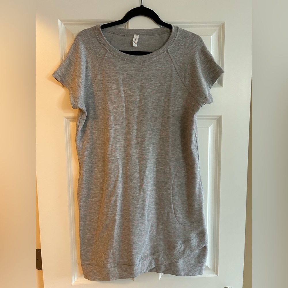 Tunic-size medium-comfy great with leggings!